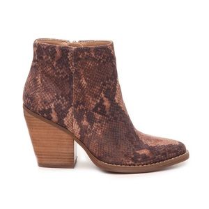 Madden Girl Klick Bootie